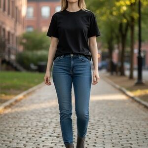 Brown faux leather Booties Woman’s Size 8 Side Zipper